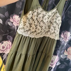 Flowy boutique top NWT